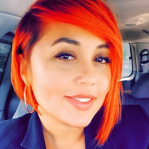 Meet your Posher, Artistic - Picture 2 of 8